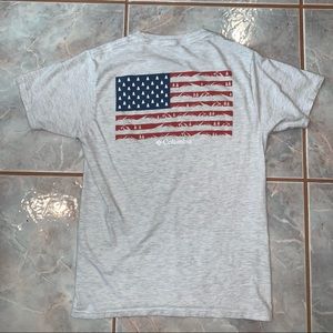 COLUMBIA MENS GRAPHIC T SHIRT SMALL
